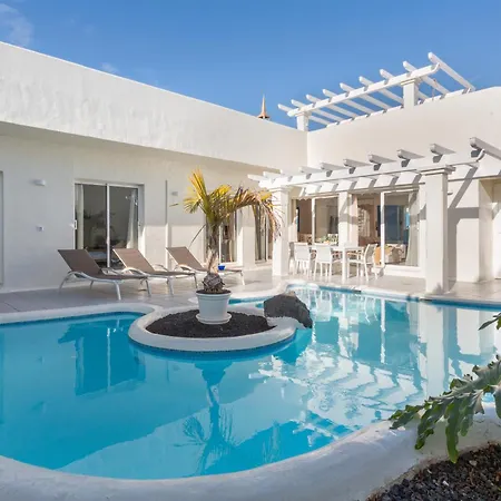 Villa Ole Bahiazul-Private Jacuzzi Corralejo